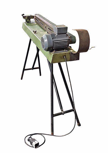 Smerigliatrici & Lucidatrici: Bandschleifmaschine Standmodell "HELMKE-PLUS" – Usato da Zug venduto da jst_q2s2