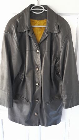 Lederjacke Gr. 46 in schwarz