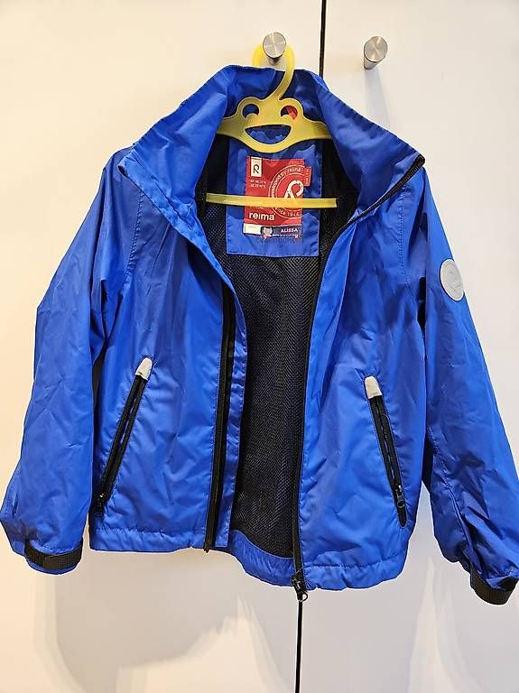 Reima Jacken: Reima Windjacke, Gr. 116 – Gebraucht aus Horgen von battery_91