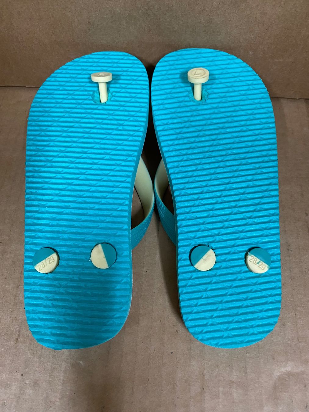 Scarpe da uomo: FlipFlops Zehentrenner 28/29 – Usato da Eschlikon TG venduto da RamonaSt 4