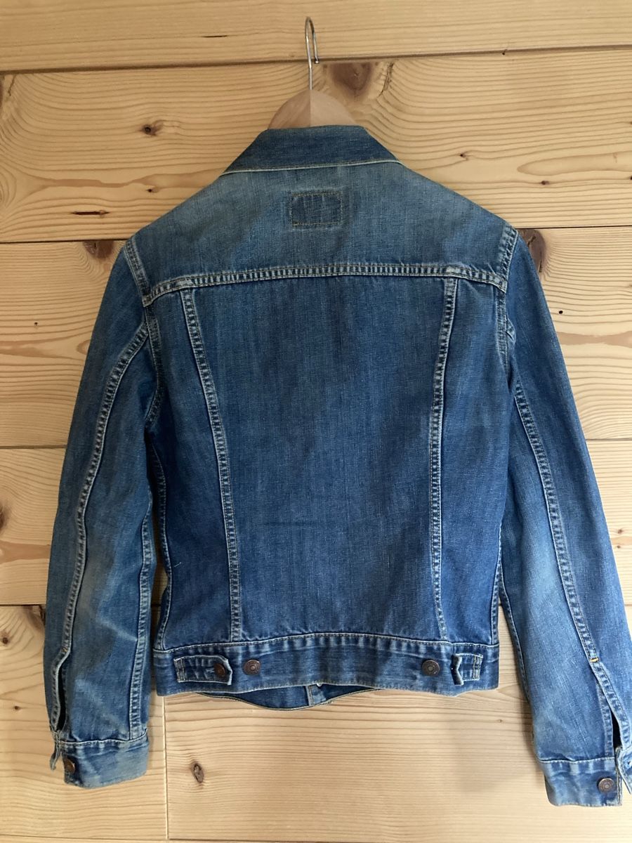 Levi's Jacken: Levi‘s Jeansjacke Gr M – Gebraucht aus Brenzikofen von Martha_V 1