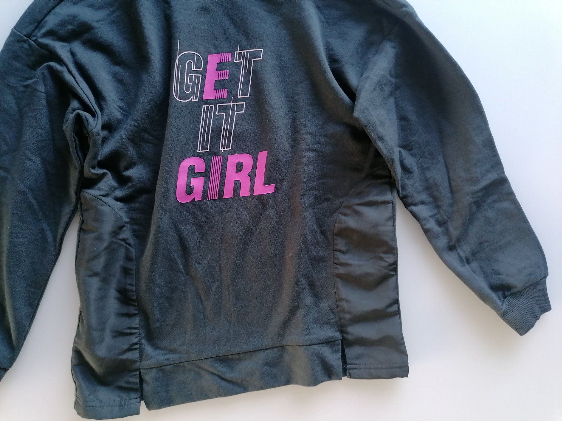 Maglioni & Felpe: TOP-ZUSTAND: Girl Pullover 152 – Usato da Uster venduto da Smilla07 3
