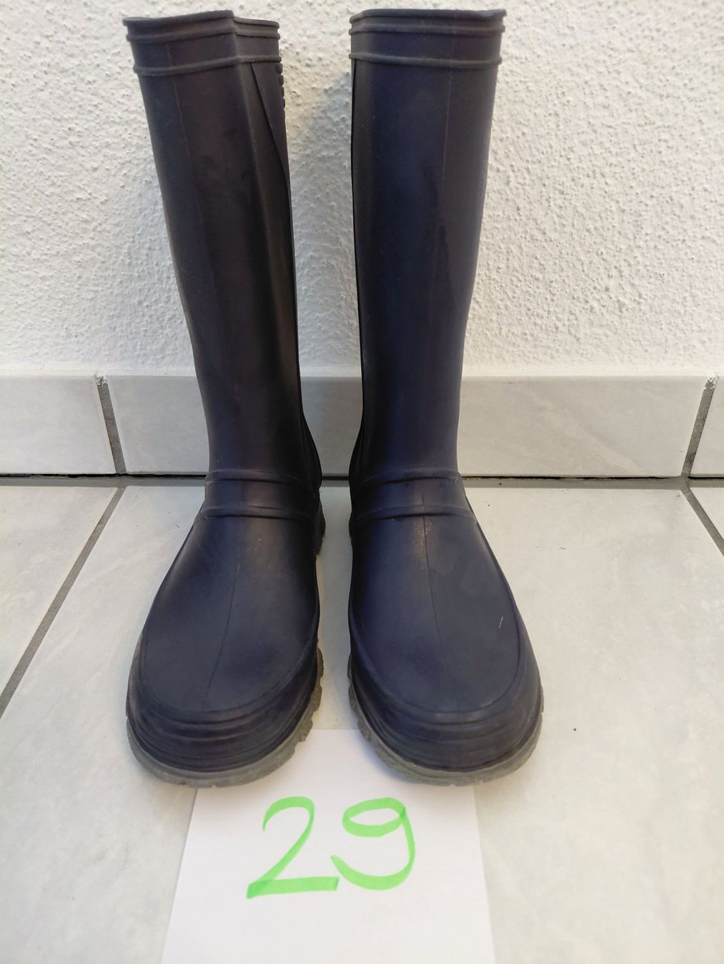 Scarpe per ragazzi: Gummistiefel, dunkelblau, Grösse 29 – Usato da Schwyz venduto da Gilmour83 1