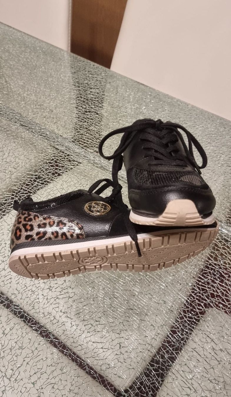 Guess Chaussures femmes: Guess Gr. 39 – D'occasion à Luzern par Edii025 3