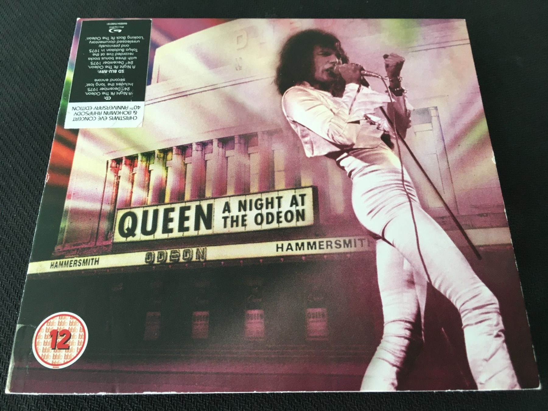 CD: Queen - A night at the Odeon -CD- inkl. Bluray – Usato da St.Gallen venduto da MedienJoe