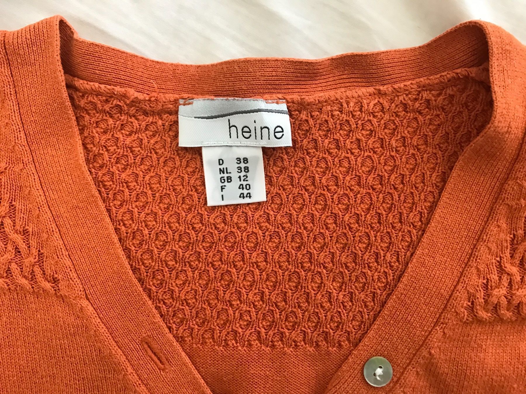 Heine Pullover & Sweatshirts: Pullover von HEINE Gr. 38 – Gebraucht aus Mauren von SB1606 1