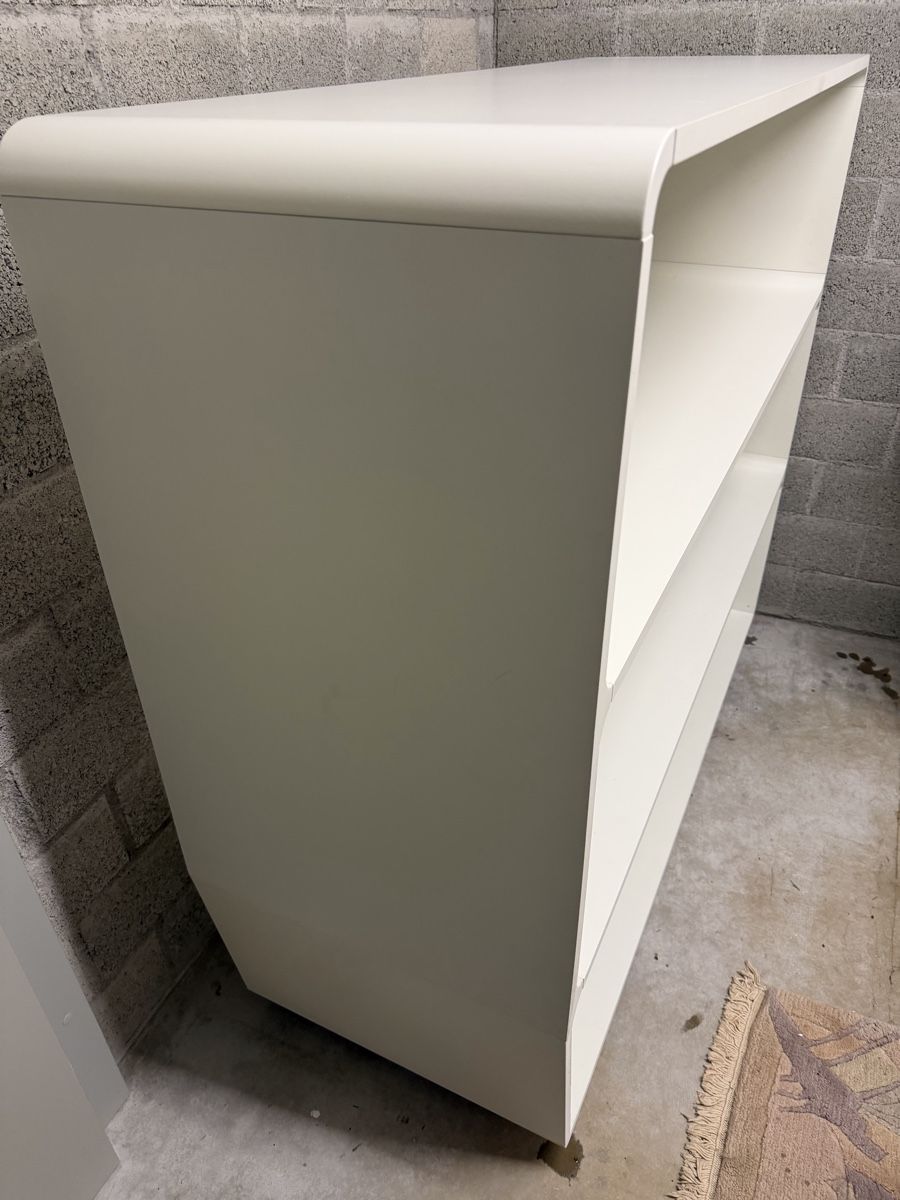 Haworth Scaffali: Weisses Regal mit drei Fächern - Top Zustand! – Usato da Domat/ Ems venduto da Ba312 1