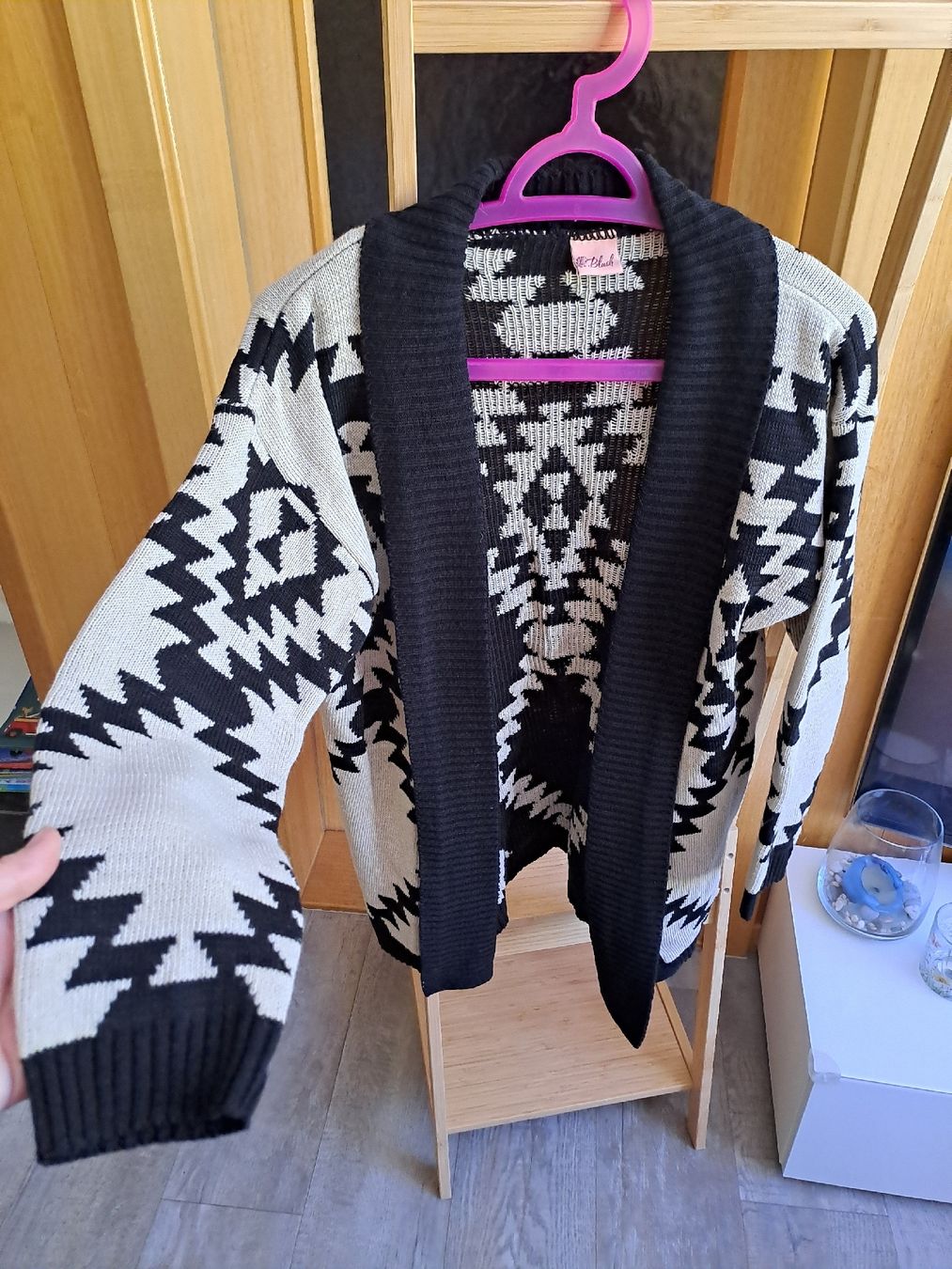 Jacken: Damen Strickjacke Muster Gr. 1 Size – Gebraucht aus Rickenbach LU von bishiida 1