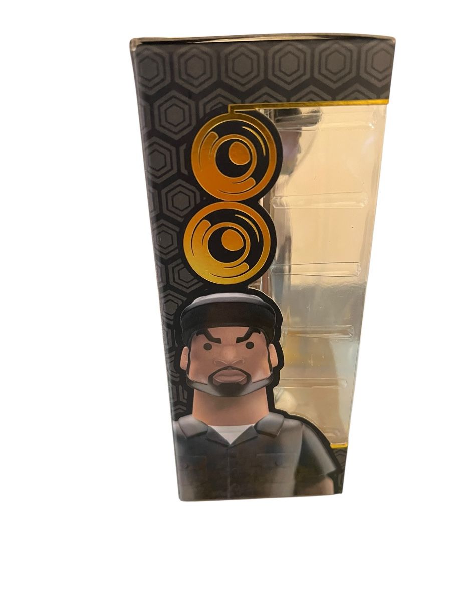 Funko Statuette: Funko Gold Ice Cube - Figurine Vinyle Premium  – Nuovo (secondo la descrizione) da Murten venduto da Ski-Outlet 3