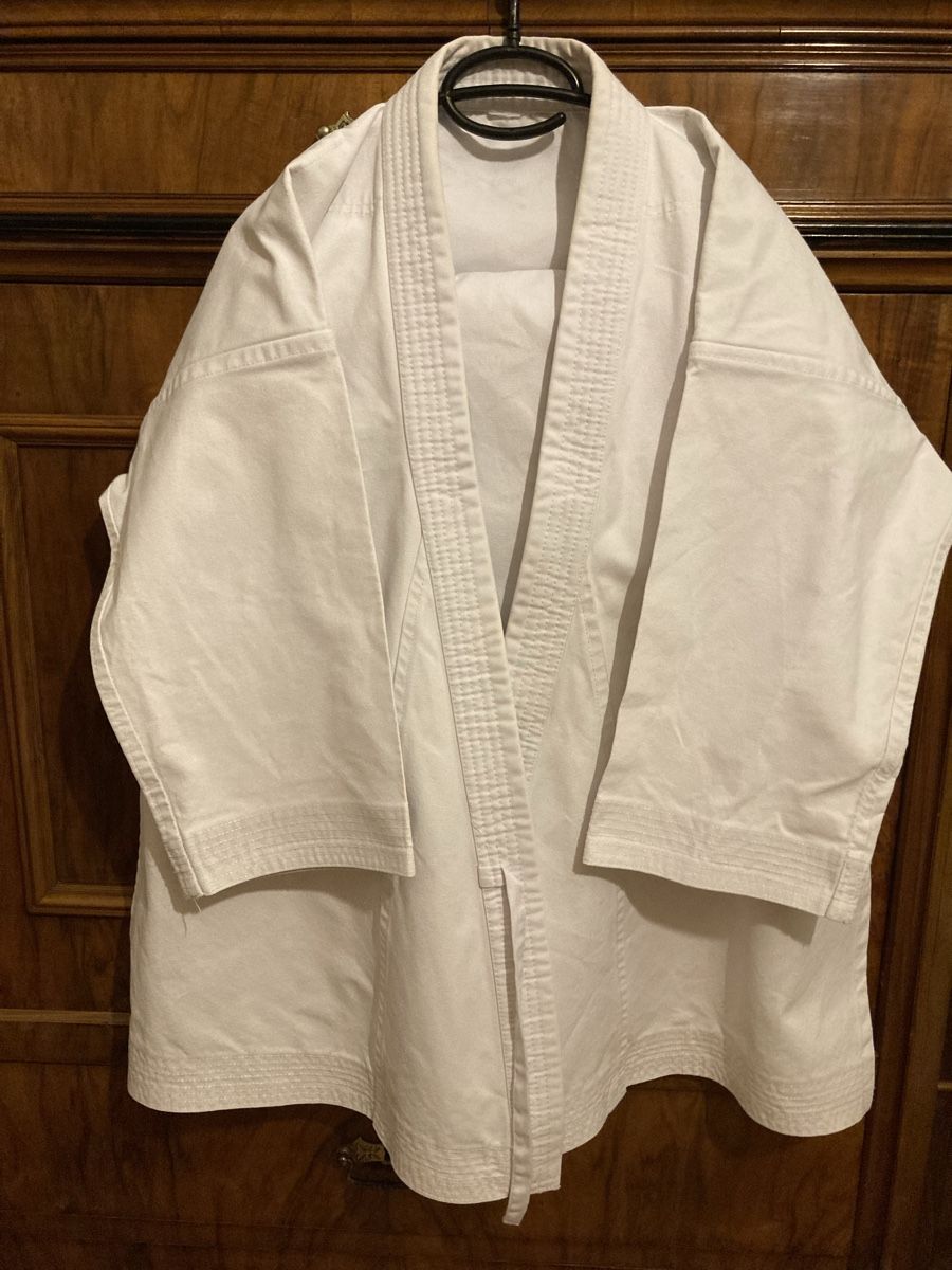 Kimono: Karate Gi Grösse 160 – Usato da Kesswil venduto da Branca-01 7