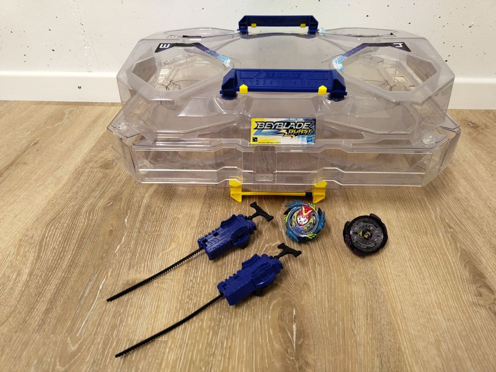 BEYBLADE Burst Evolution Switchstrike Kampfturm (Gebraucht) in ...