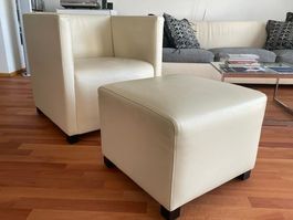 Sessel mit Hocker "Cubica" v.Paolo Piva - Leder, Farbe créme