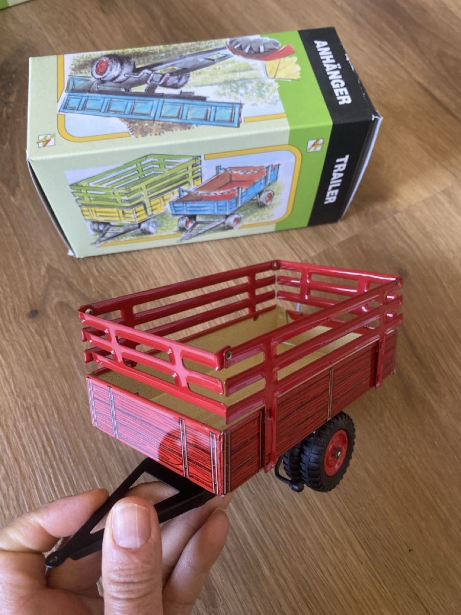 Anhänger: Anhänger Hoch/Rot  – Neu und originalverpackt aus Langnau i. E. von ela_ky8d 1