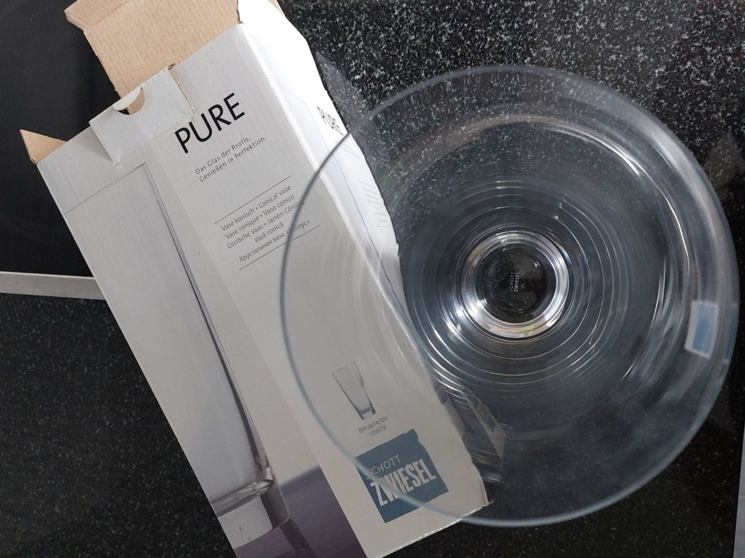 Zwiesel Vasi & Recipienti: Zwiesel Pure Kristallglas Vase – Nuovo e nell'imballaggio originale da Siebnen venduto da LastChanc2 1