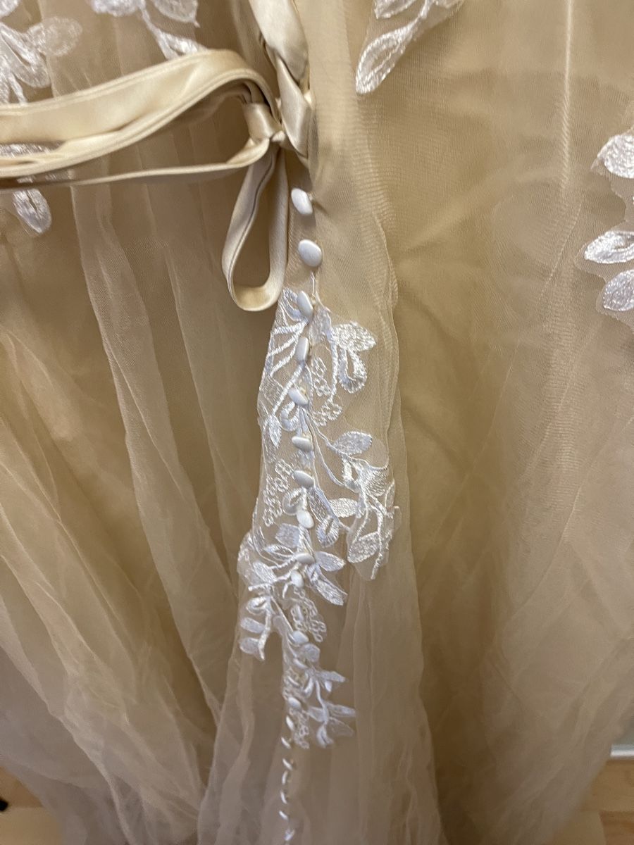 Vestiti: Wunderschönes Brautkleid /Hochzeitskleid – Nuovo (secondo la descrizione) da Uzwil venduto da noe_9f9c 4