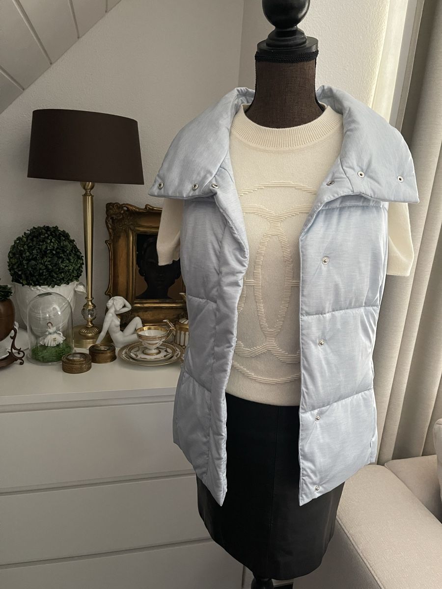 Escada Giacche: Escada Sport Steppweste in Hellblau - Stilvoll – Nuovo (secondo la descrizione) da Winkel venduto da KaschmirArt 3