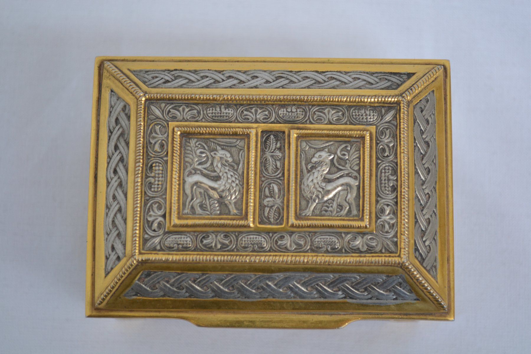 Cassapanche: gold/silberne Schmuck-Schatulle mit Schlüssel – Usato da Winterthur venduto da BK-Brocki_Winterthur 3