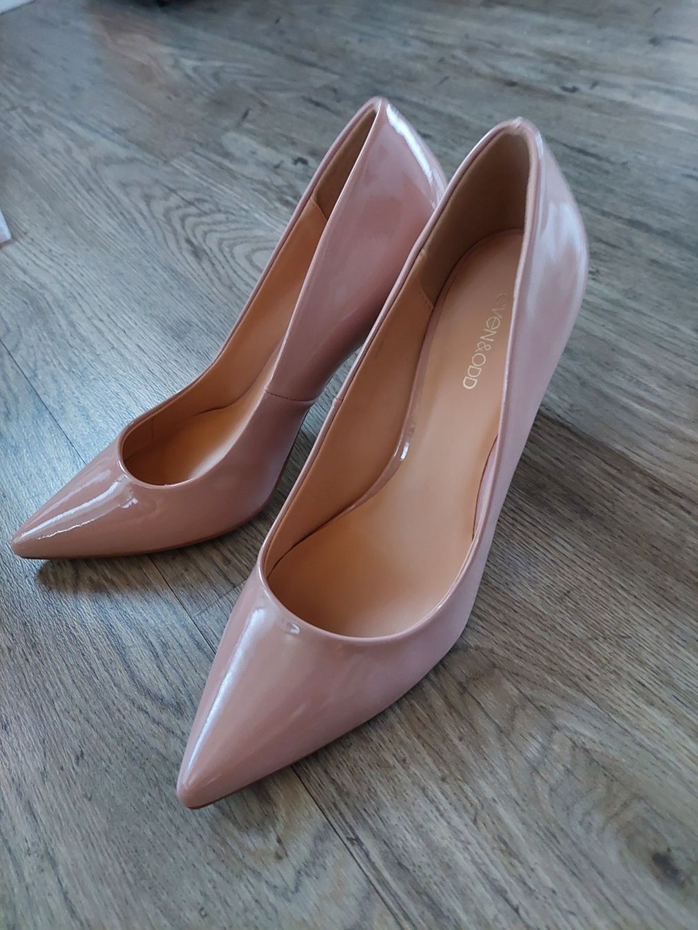 Chaussures femmes: High Heels, rose – Neuf avec emballage d'origine à Beinwil am See par Coco2627