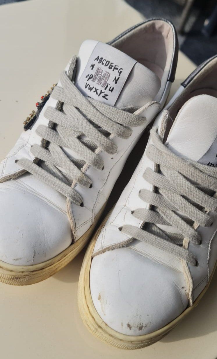 Scarpe da donna: Meline Sneaker Gr. 38 Glitzer Strass – Usato da kloten venduto da Docsgirl 8
