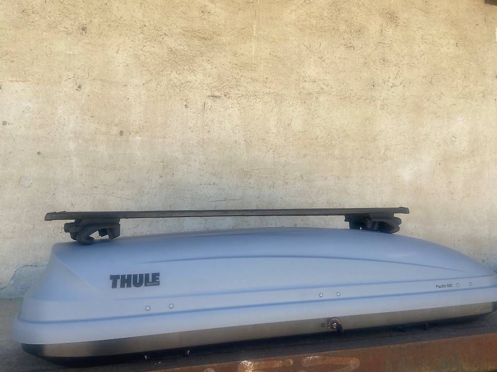 Dachboxen: Dachbox Thule Pacific 600 mit oder ohne Thule Träger – Gebraucht aus Leuzigen von Doppelrad
