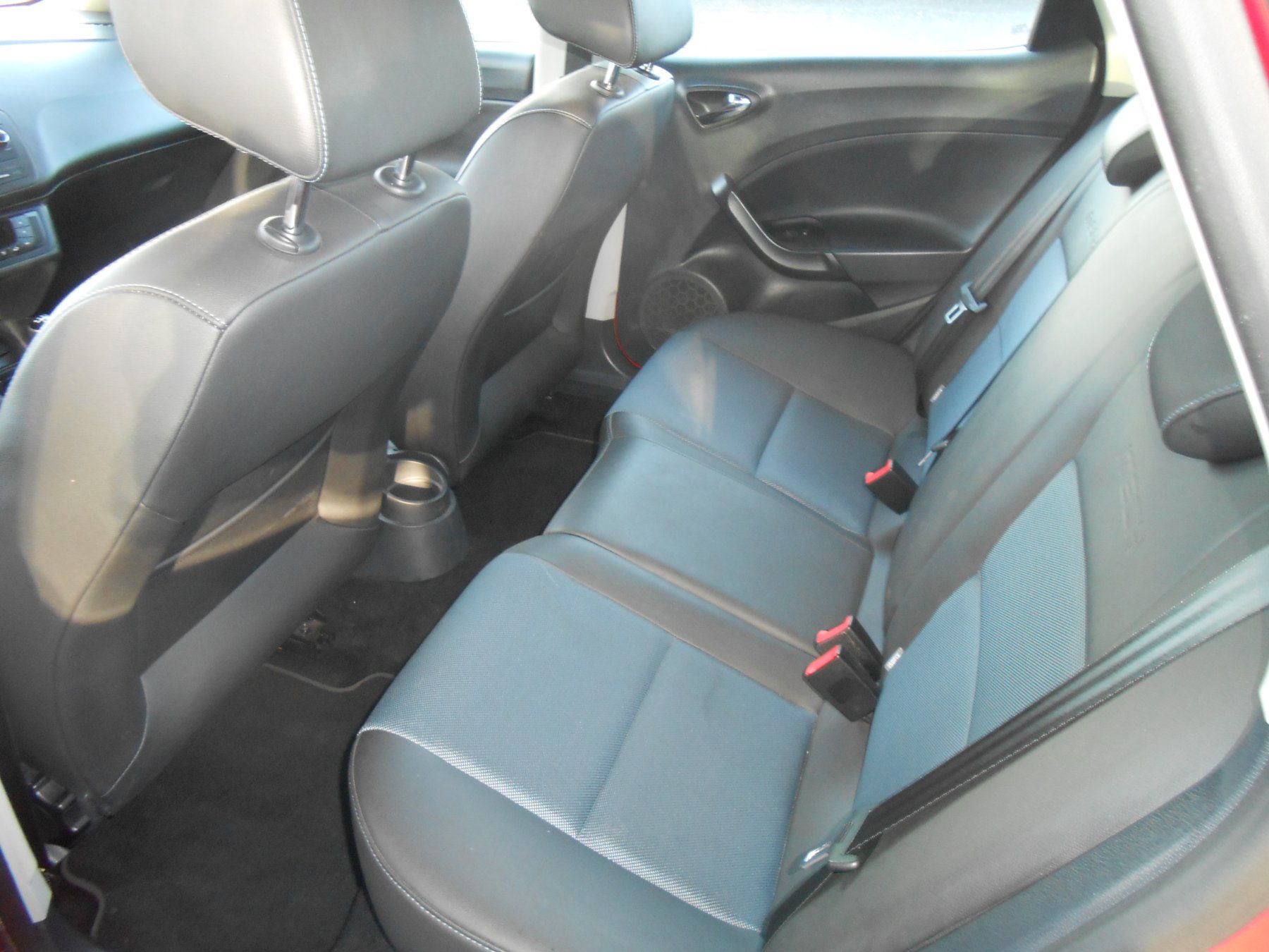 Seat Autos: Seat Ibiza 1.2 TSI Stop I-Tech dès 7900.- – Gebraucht aus Léchelles von guibus02 6