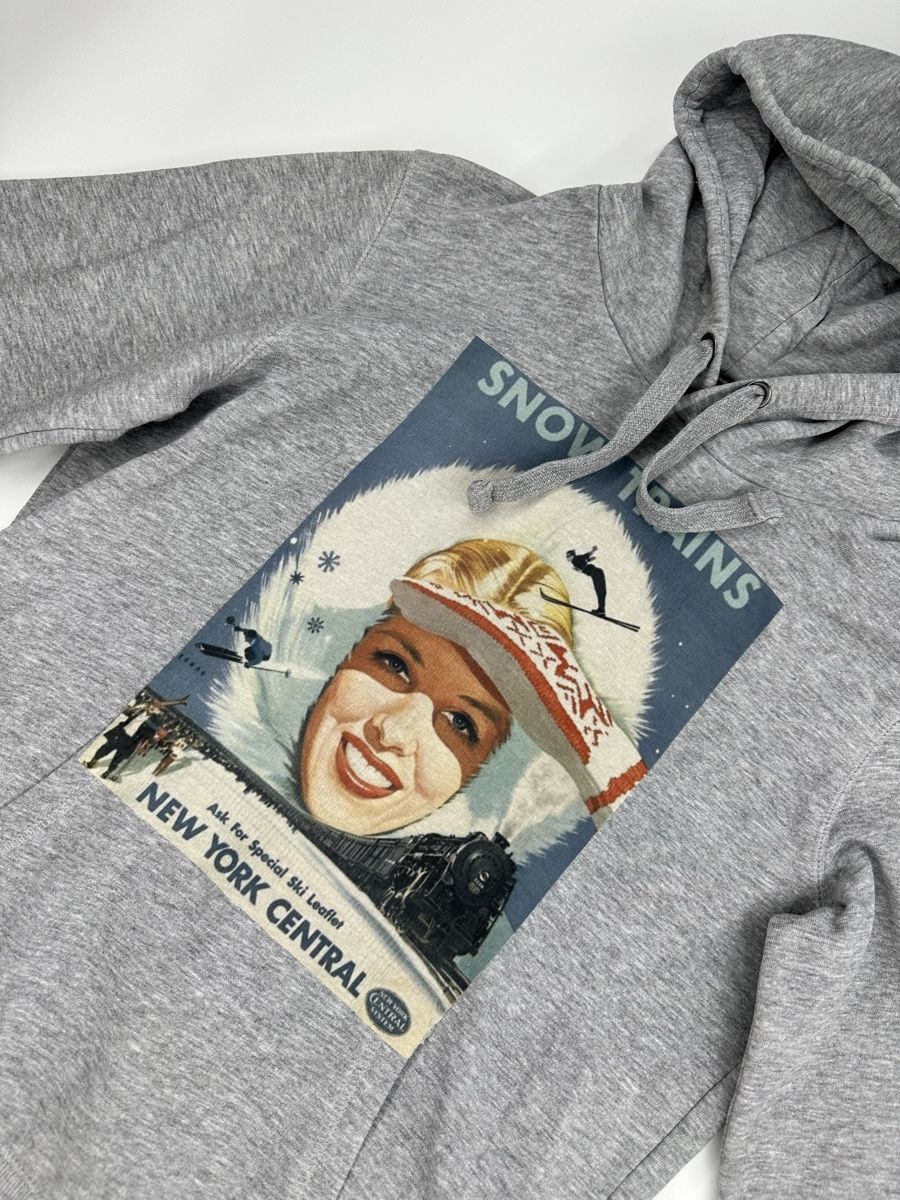 Pullover & Sweatshirts: Hoodie Pullover Romeo & Julieta, Grösse M, – Gebraucht aus Luzern von kim221080 1