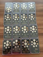 Eine Sammlung von 16 verschiedenen schweizer Münzsätz