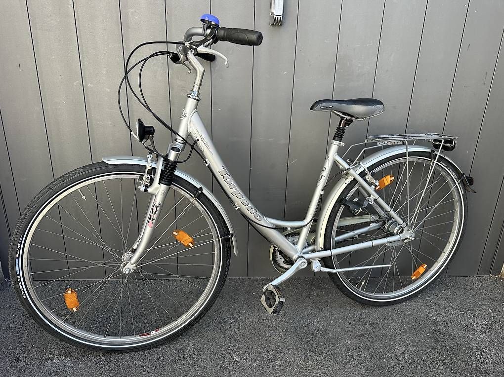 Velos: Bicicletta da donna Torpedo 28 – Gebraucht aus Quartino von DiloUsato 1