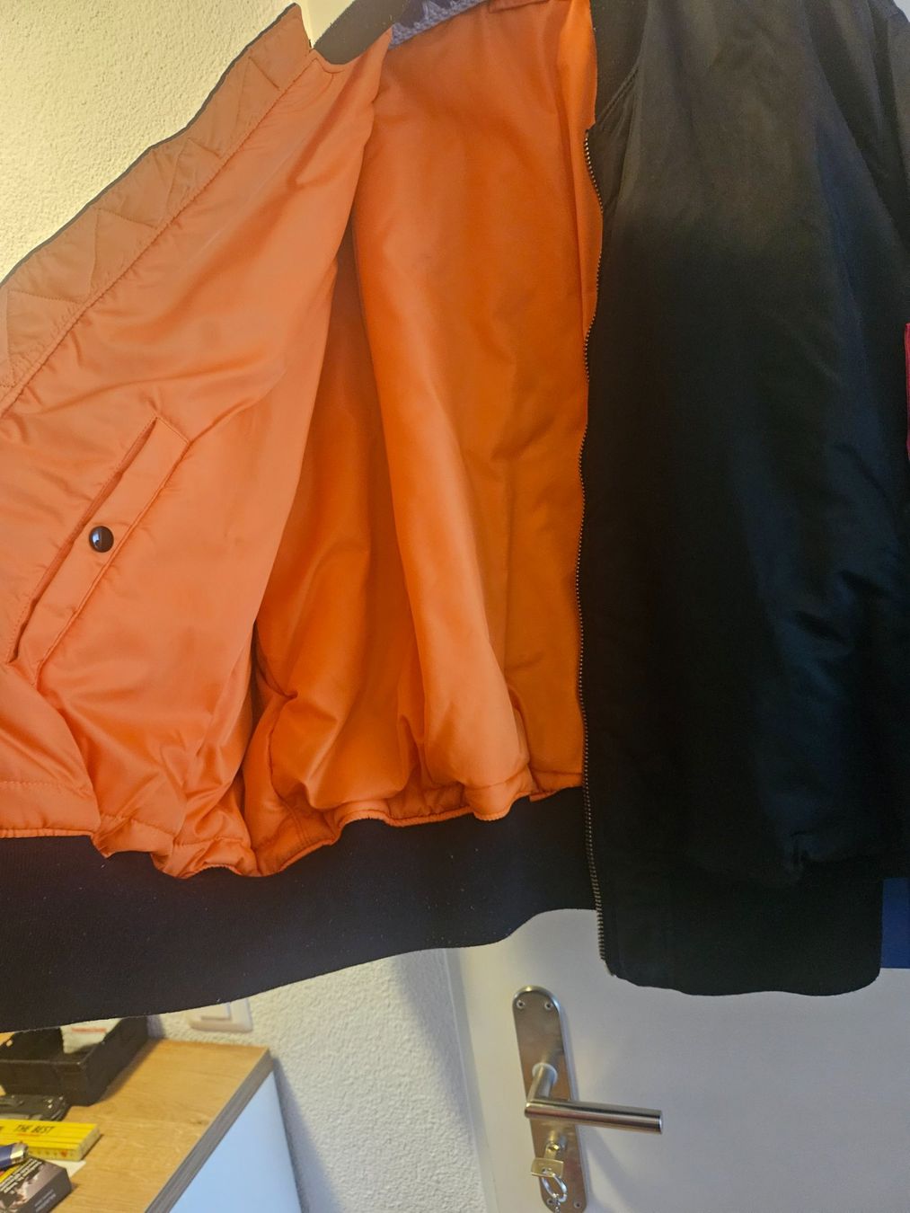 Alpha Industries Giacche: Alpha Industries Bomberjacke Grösse 3XL – Usato da Däniken SO venduto da Schild1990 3