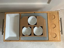 Frühstücktablett aus Holz und Glas