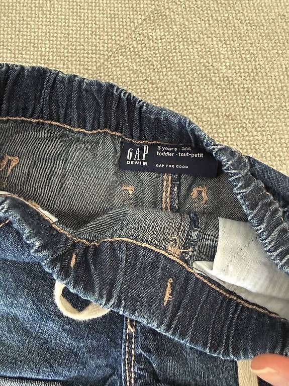 Hosen: GAP Jeans 98 – Gebraucht aus Zürich von icoko 1