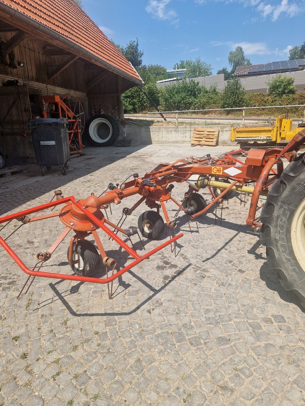 Alle Maschinen: Kuhn Kreiselheuer GF 4201MH – Gebraucht aus Ortschwaben von Biroma75 2