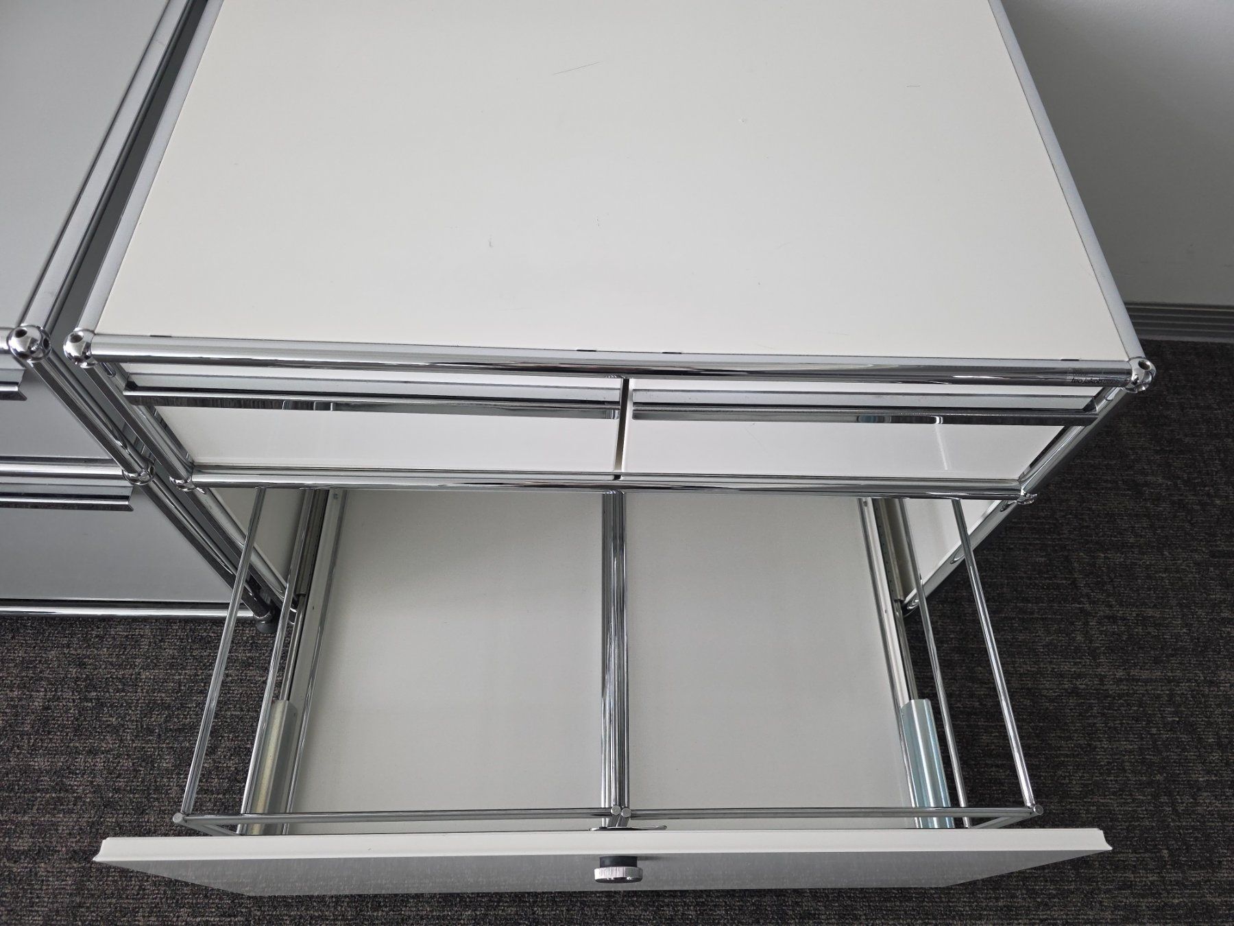 USM Commodes: USM Haller Sideboard / Kasten weiss – D'occasion à Zürich par ami_6gd6 8