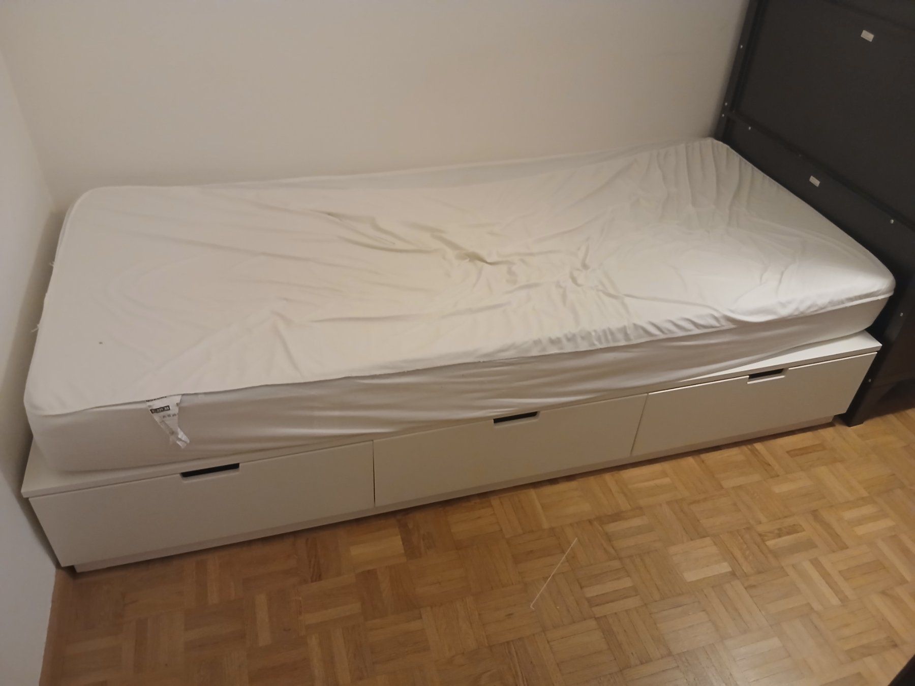 Ikea Letti: IKEA BETT/ IKEA Bed / Lit IKEA – Usato da Basel venduto da aug_pfh7