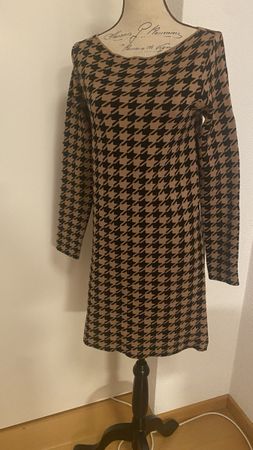 Robe LA DEA, motif pied-de-poule, taille 36 comme neuve