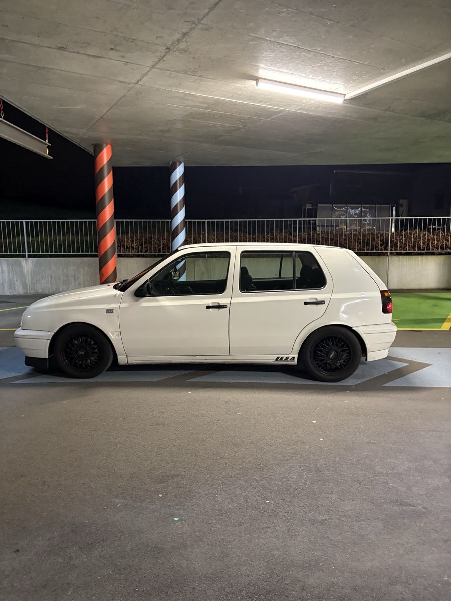 VW Automobili: VW Golf 3 2.8 VR6 – Usato da Oberuzwil venduto da petraschmid01 1