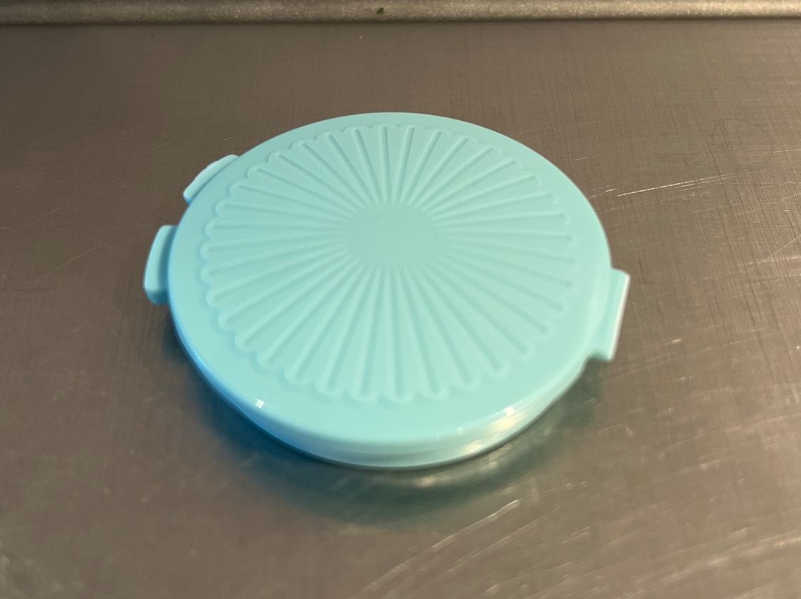 Tupperware Behälter & Ähnliches: Dösli Tupperware Pillendösli – Neu und originalverpackt aus Adetswil von Speedy-Simba 1