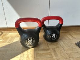 Kettlebells 8 kg schwarz/rot 2 Stk. Neuwertig