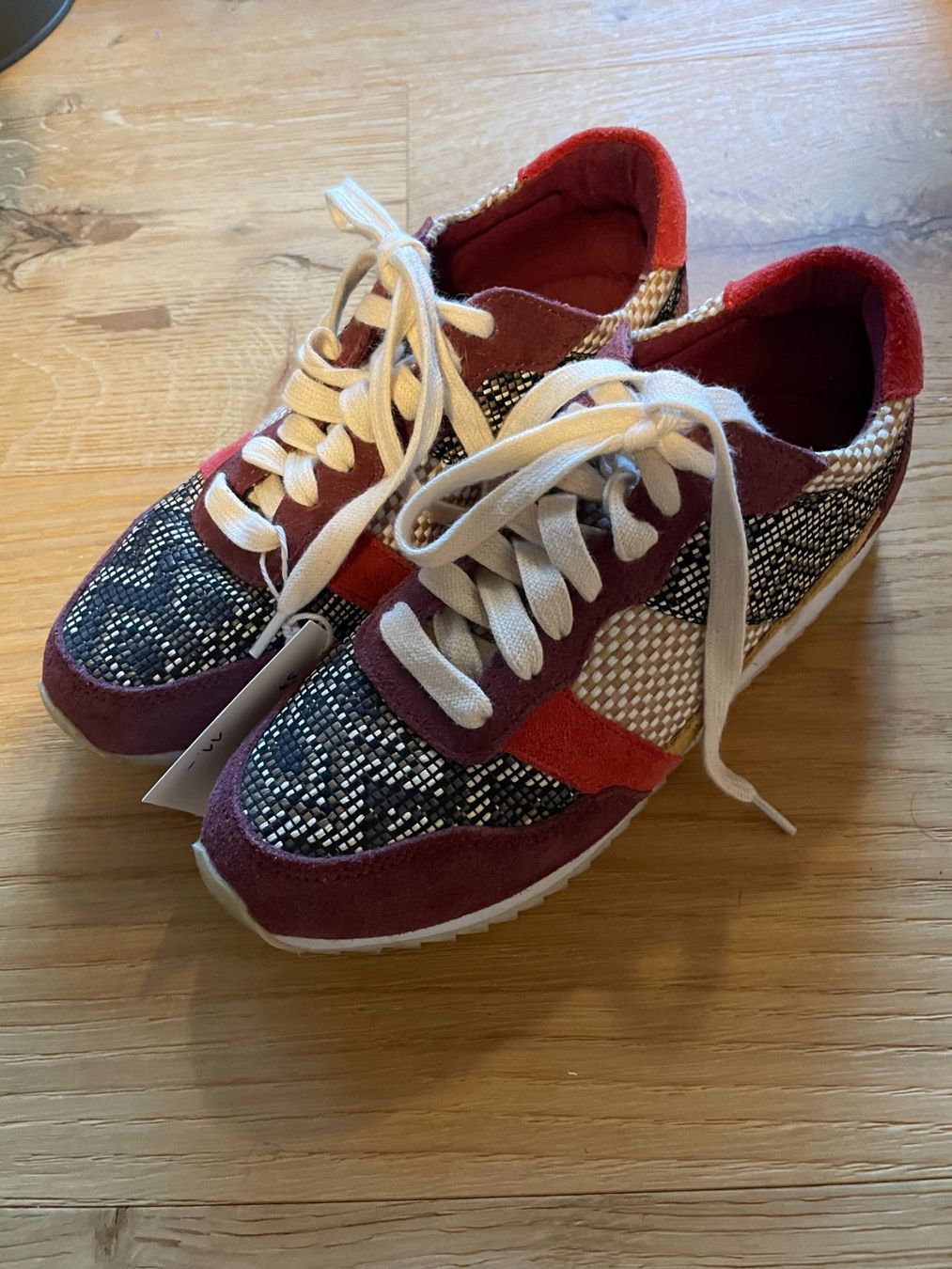Scarpe da donna: Schuhe – Usato da Niederhünigen venduto da celae01