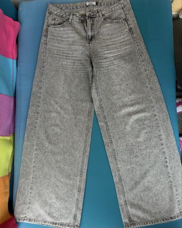 Jeans larghi grigi con strass, taglia 38, come nuovi