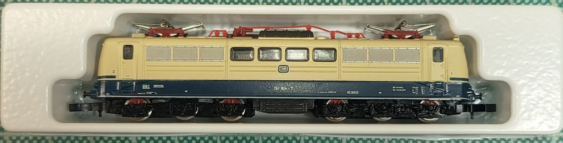 Märklin Modelleisenbahnen: Märklin 8858 BR 151 Elektrolok – Neu (gemäss Beschreibung) aus Malters von minitrix79