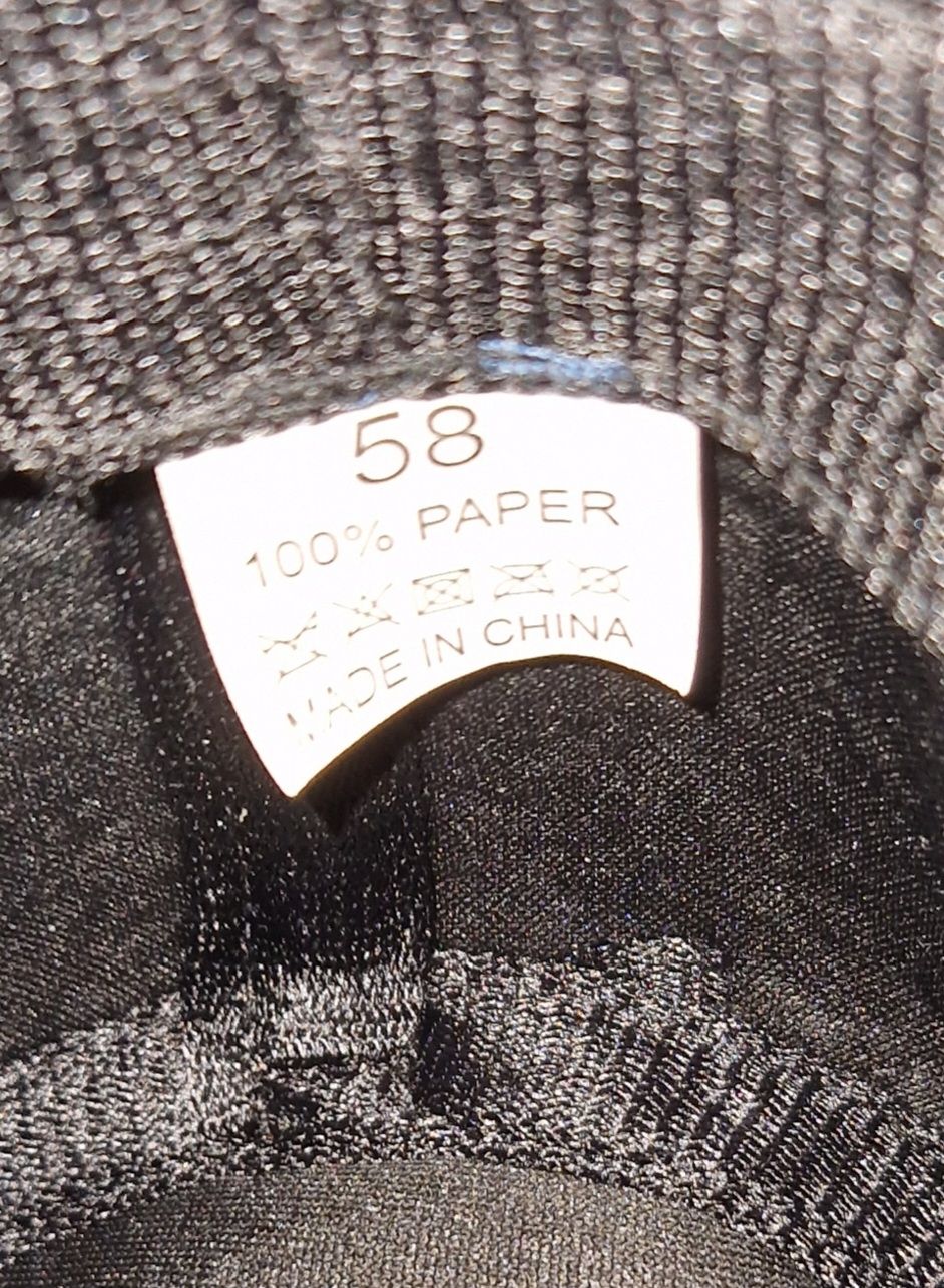 Chapeaux, bonnets & casquettes: chapeau  – D'occasion à Couvet par Pioune 1