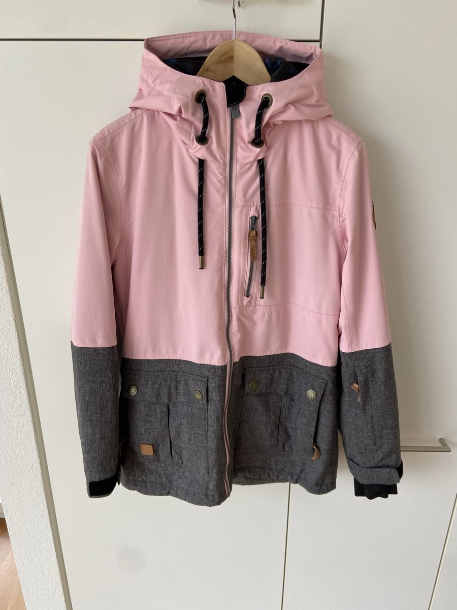 Jacken: Beach Mountain Snowboardjacke – Gebraucht aus Russikon von raayaa