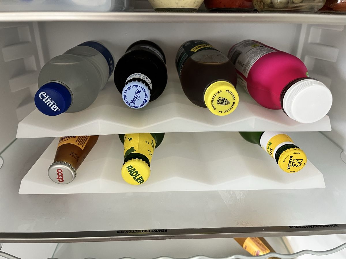 Supporti a parete: Flaschenhalter Kühlschrank – Usato da Luzern venduto da Aldabema