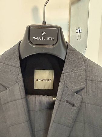 Anzug Benvenuto 48 Neu