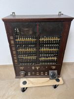 Telephonzentrale (eventuell bereits antik)