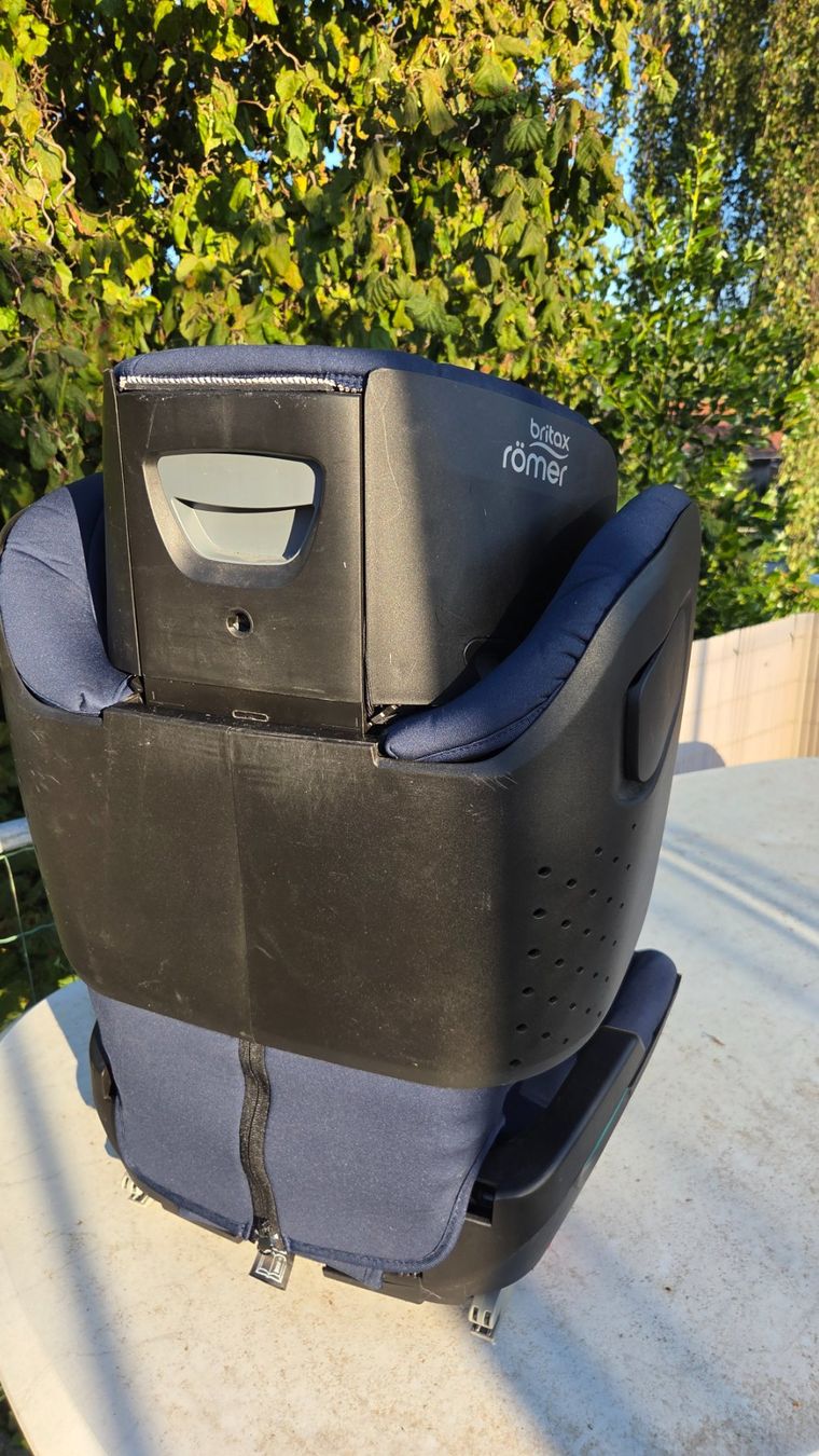 Britax Römer Seggiolini per auto: Kindersitz Britax Römer blau – Usato da Roggliswil venduto da Crosser17 2