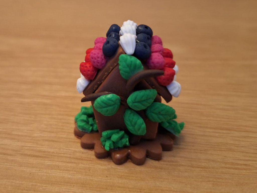 Case e mobili per bambole: Handmade Beerenhäuschen – Nuovo (secondo la descrizione) da Zürich venduto da HandmadeTinyFood 6