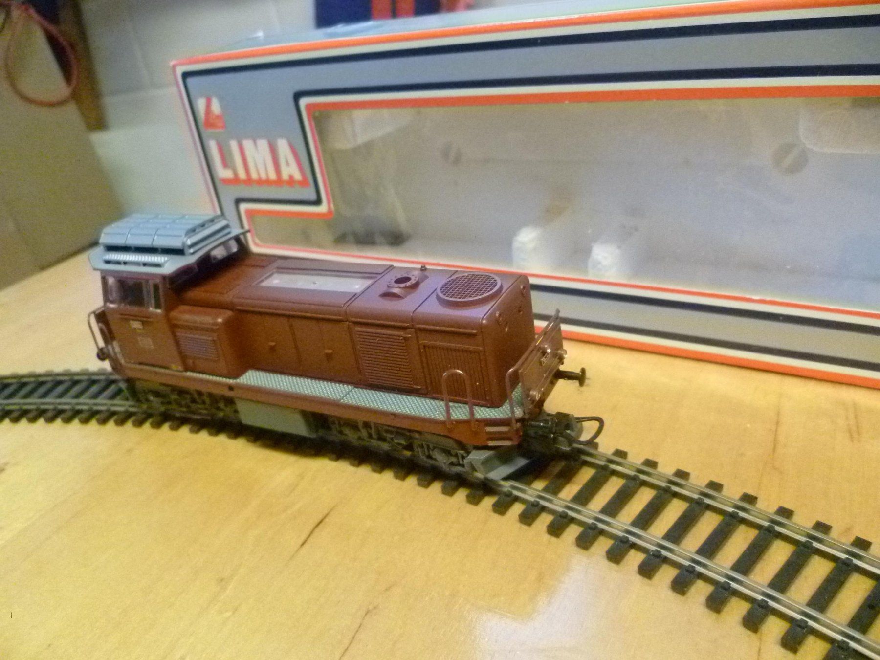 Lima Modellini di ferrovie: SBB Bm 4/4 Rangierdiesellok  H0 DC – Usato da Rickenbach BL venduto da umro11 1