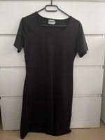 Schwarzes Kleid in L